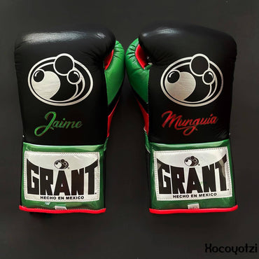 Grant Boxing Set Black/Red/Green 14oz Gloves Gloves