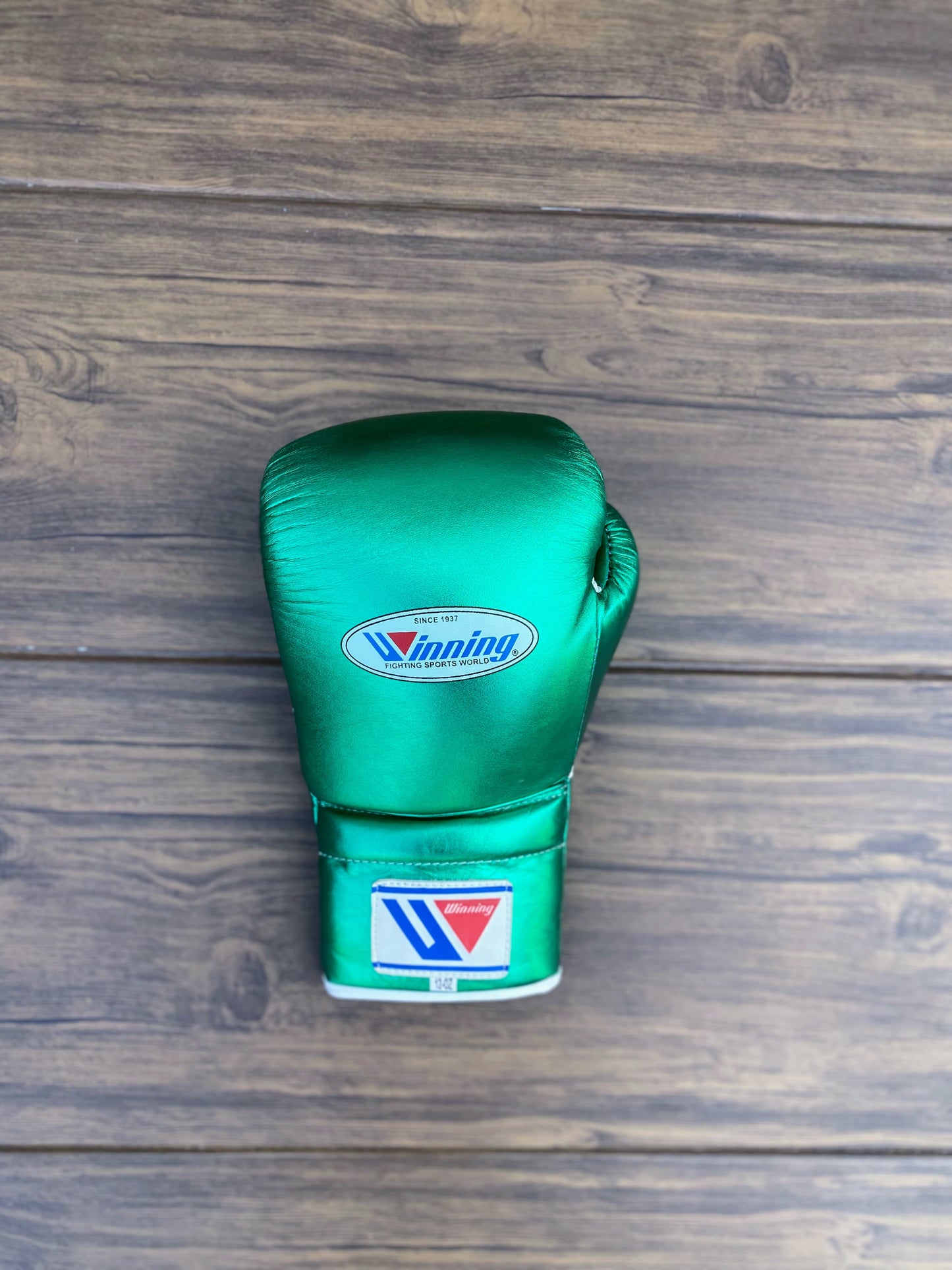 Winning Boxing Gloves & WINNING BOXING SET gymstero