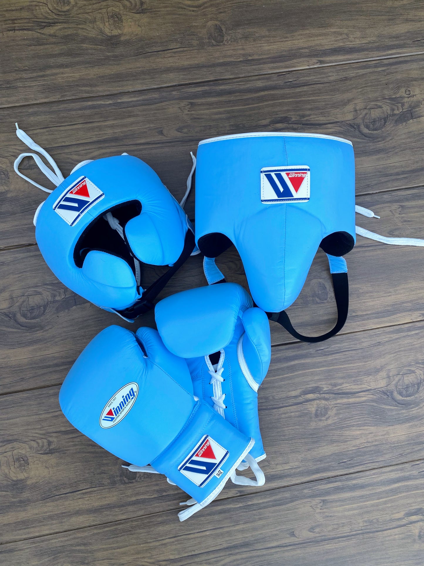 Winning Boxing Gloves & WINNING BOXING SET gymstero Winning Boxing Gloves & WINNING BOXING SET gymstero winningboxinggloves #boxing #boxinggloves #winningboxing #boxinglife #customboxinggloves #boxingclub #boxingtraining #grantboxing #grantboxinggloves #boxinggear #boxingmotivation #boxinglover #grantworldwide #hopandlop #grantstyle #brazilboxing #worldwide #boxergym #teamgrant #genuineleather #laceup #topboxer #trainingboxing #highlights #grantlover