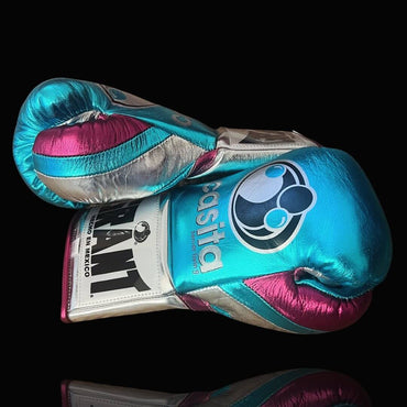 Grant Blue/Silver/Pink Lace-Up Boxing Gloves Classic Training Gloves Thumb View