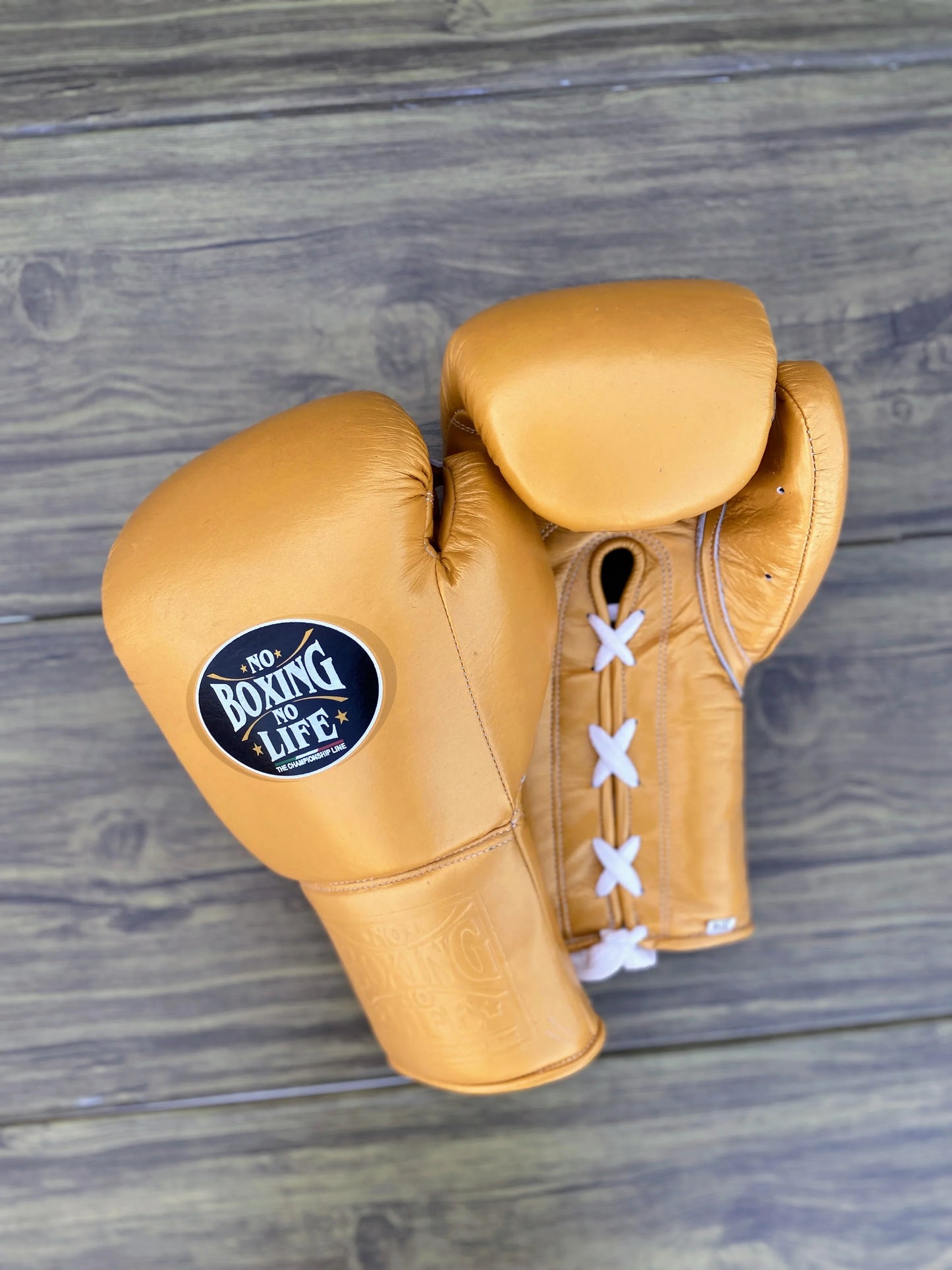 No Boxing No Life Boxing Gloves Set | Gold