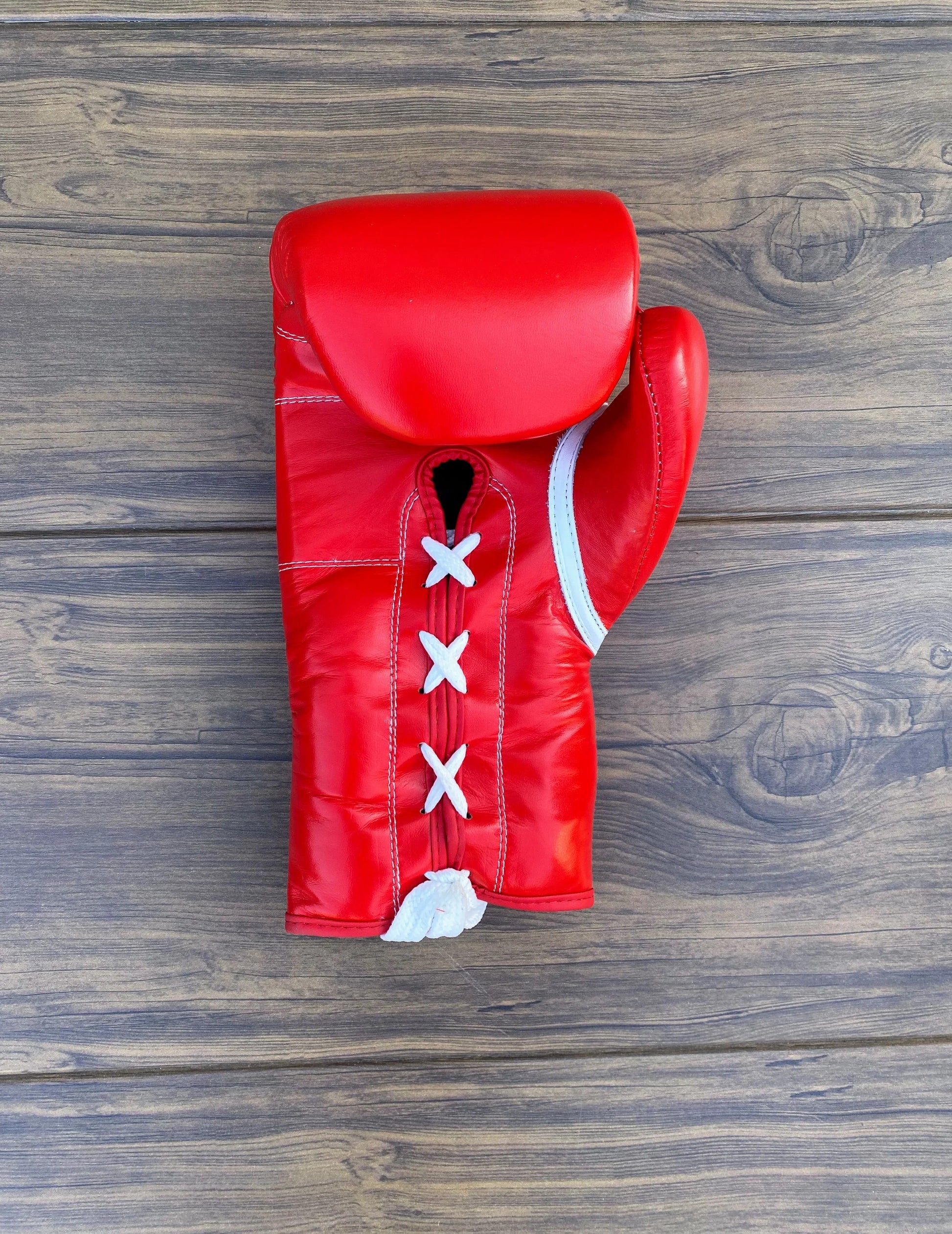 Red Boxing set gloves Bac Side View