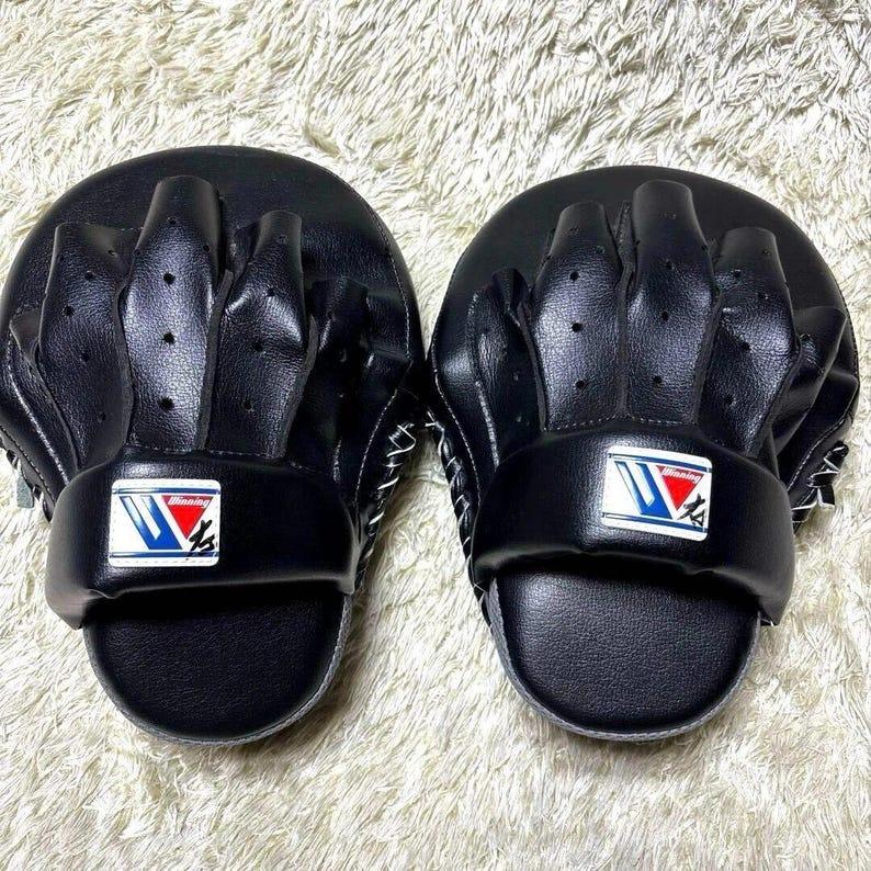 Winning Black Professional Focus Pads front pair view