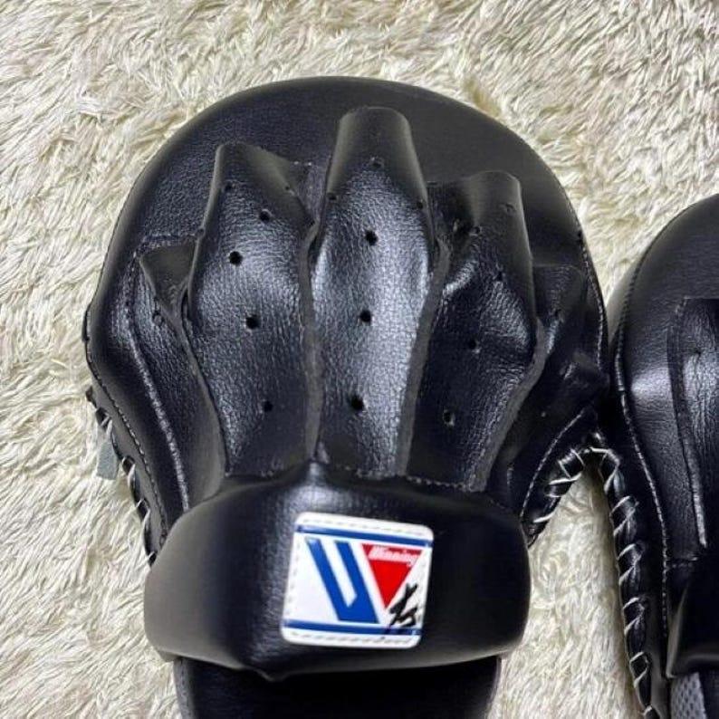 Winning Black Professional Focus Pads upside close view