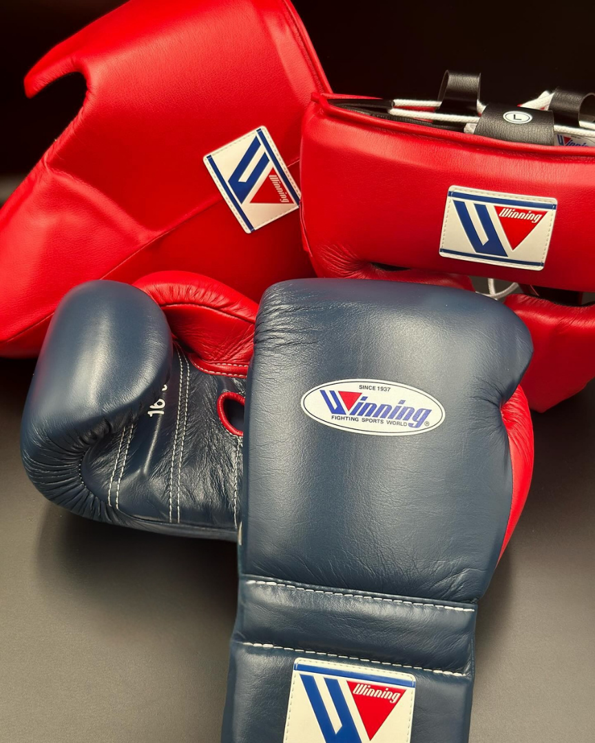 #WinningBoxingSet #BoxingGear #FitnessEssentials #TrainingEquipment #BoxingGloves #PunchingBag #HandWraps #BoxingTraining #GymLife #FitnessMotivation #BoxingSet #ChampionshipGear #KnockoutFitness #BoxingEquipment #WorkoutEssentials #SportsGear #FitnessInspiration #BoxingPassion #TrainingGear #AthleticPerformance