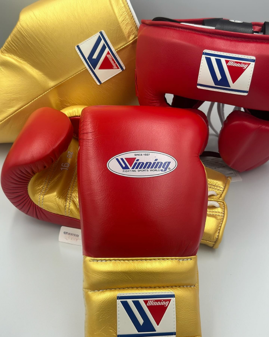 #WinningBoxingSet #BoxingGear #FitnessEssentials #TrainingEquipment #BoxingGloves #PunchingBag #HandWraps #BoxingTraining #GymLife #FitnessMotivation #BoxingSet #ChampionshipGear #KnockoutFitness #BoxingEquipment #WorkoutEssentials #SportsGear #FitnessInspiration #BoxingPassion #TrainingGear #AthleticPerformance