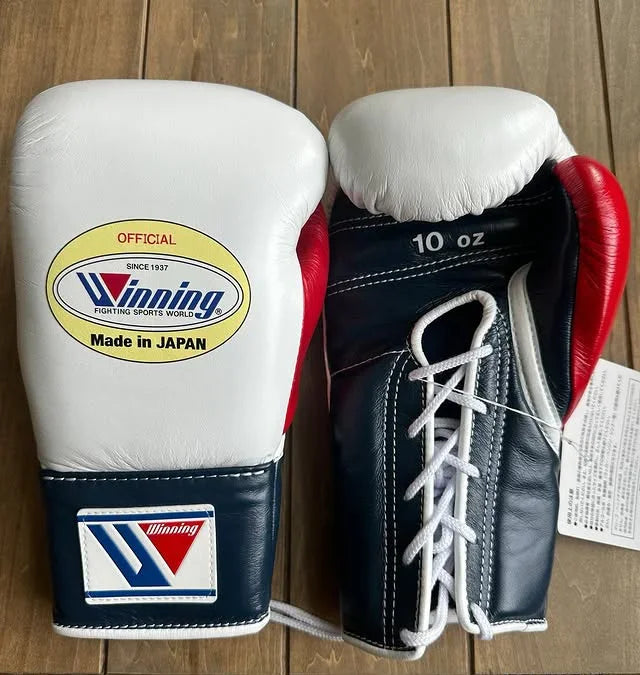 Image of winning white/blue/red boxing gloves - lace-up (japanese logo)